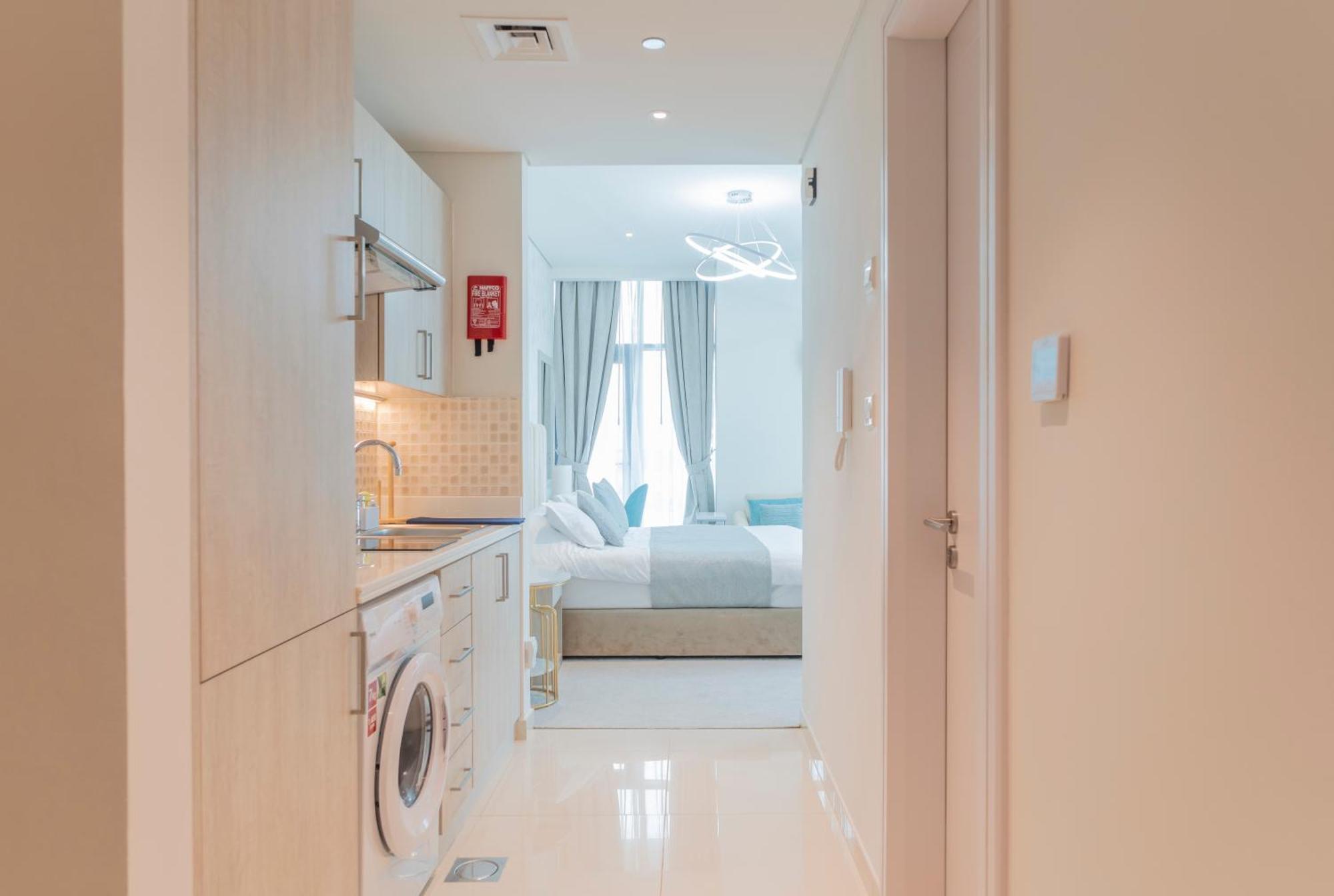 With Private Access At Palm Jumeirah Appartement